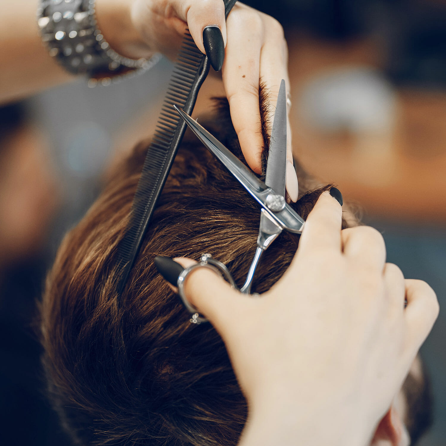 Discover how barber shops and beauty salons make new mover marketing work for them!